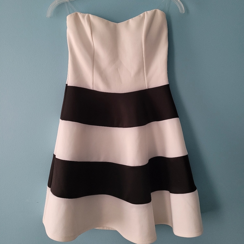 Sleeveless Dress